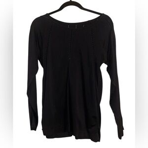 Athleta Long Sleeve Running Shirt - Vented. Sz Medium - no tag see measurements.
